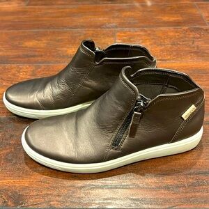 Women's Ecco leather ankle shoes size EU 37